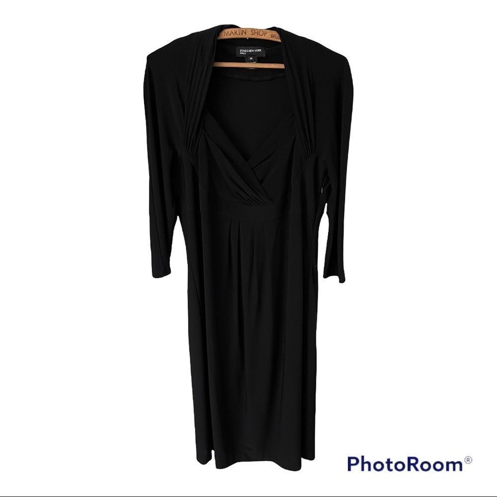 #119 Jones New York black dress